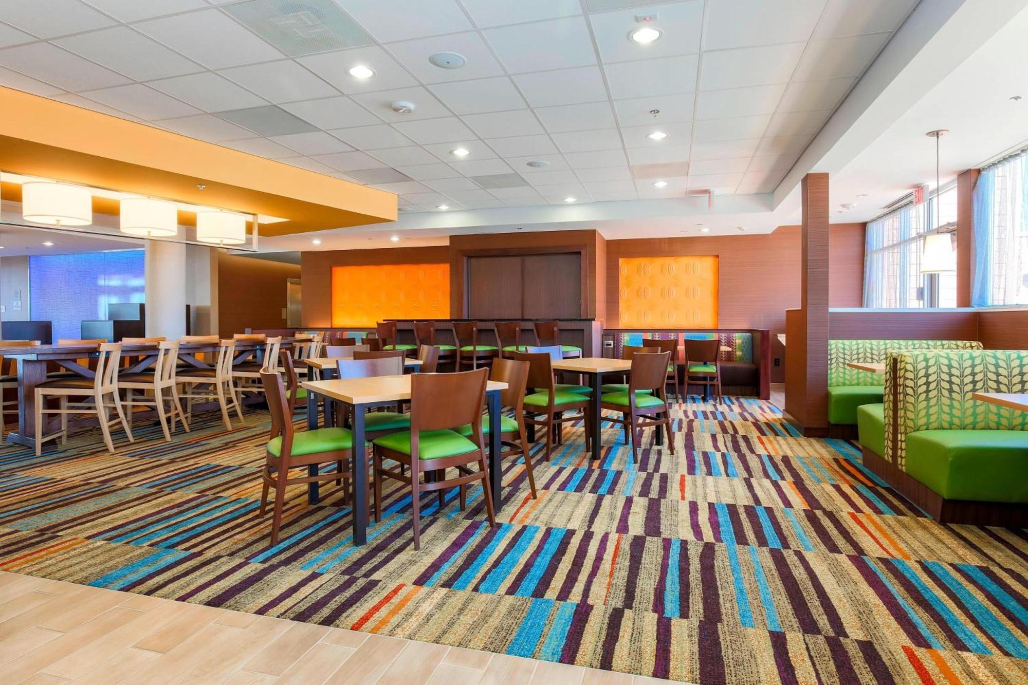 Fairfield Inn & Suites By Marriott Pleasanton Exteriér fotografie